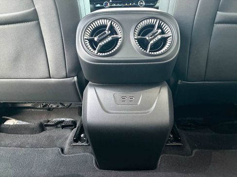 Certified 2024 Chevrolet Blazer EV LT image 21