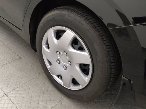 Used 2025 Nissan Sentra S FWD image 31