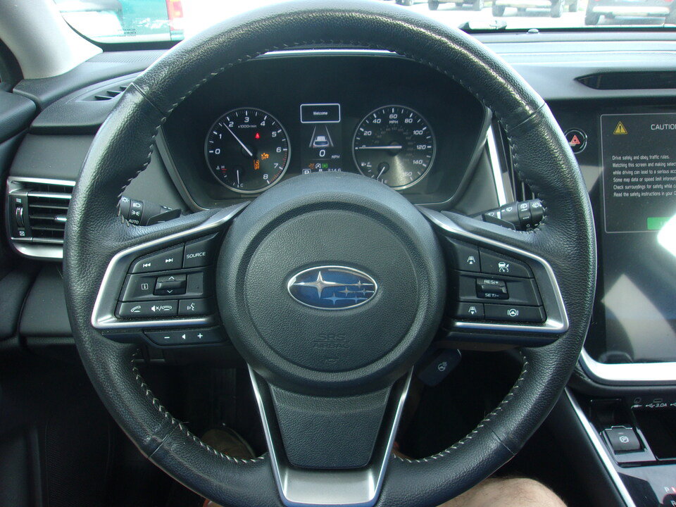 Used 2024 Subaru Outback Limited AWD/4WD image 9