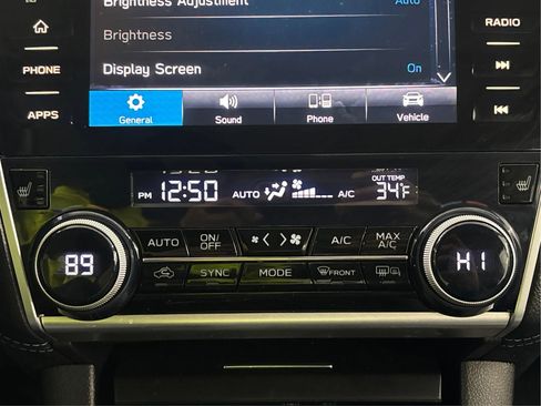 Used 2018 Subaru Legacy 2.5i Sport image 38