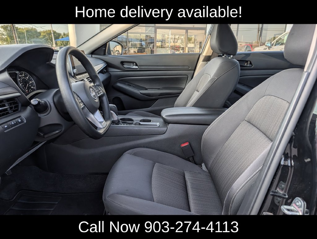 Used 2025 Nissan Altima 2.5 SV FWD image 25