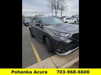 Used 2023 Toyota Highlander XSE video 2