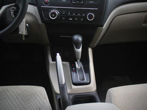 Used 2014 Honda Civic LX image 81