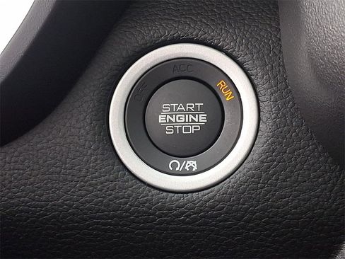 Used 2023 RAM 1500 Big Horn image 24