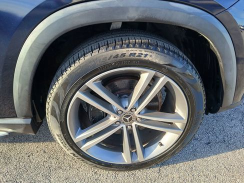 Used 2021 Mercedes-Benz GLE 350 w/ Premium Package image 19
