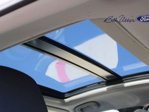 Used 2024 Chevrolet Malibu LT image 16