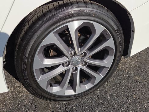 Used 2015 Honda Accord Sport image 13