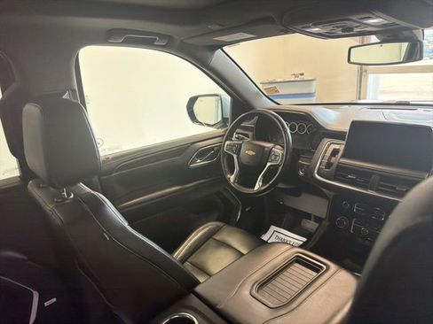 Used 2021 Chevrolet Tahoe LT w/ LT Signature Package image 32