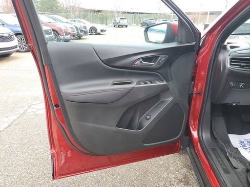 Used 2024 Chevrolet Equinox RS image 18