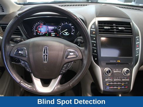 Used 2017 Lincoln MKC Reserve AWD/4WD image 7