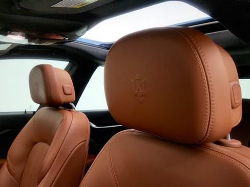 Used 2022 Maserati Ghibli Modena RWD image 50