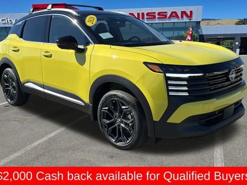 New 2026 Nissan Kicks SR image 1