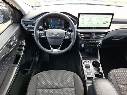Used 2023 Ford Escape Active w/ Tech Pack #1 AWD/4WD image 11