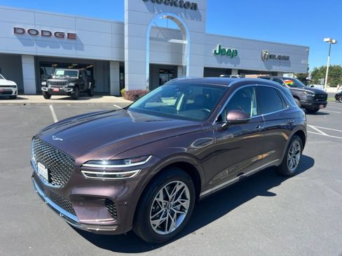 Used 2023 Genesis GV70 2.5T w/ Advanced Package AWD/4WD image 6