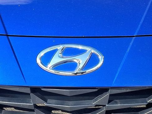 Used 2023 Hyundai Elantra SEL FWD image 28