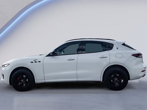 Certified 2022 Maserati Levante GT image 6
