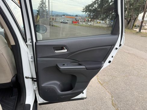 Used 2016 Honda CR-V SE image 15