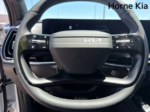 New 2026 Kia Sorento SX Prestige AWD/4WD image 13