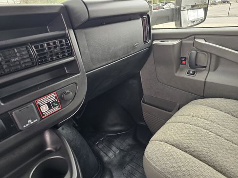 New 2026 Chevrolet Express 3500 w/ Power Convenience Package RWD image 29