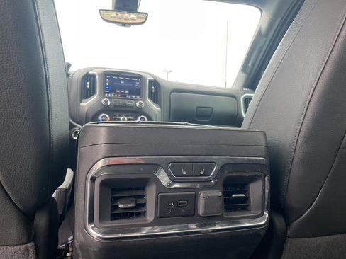Used 2023 GMC Sierra 3500 Denali w/ Denali Ultimate Package AWD/4WD image 17