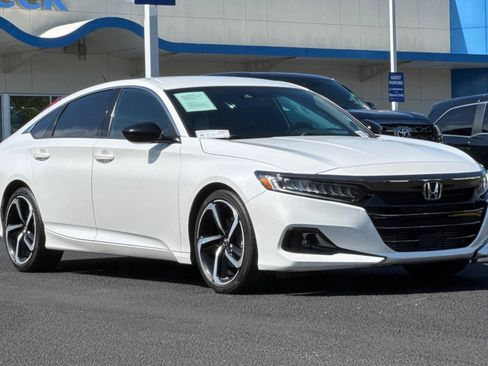 Used 2022 Honda Accord Sport image 6