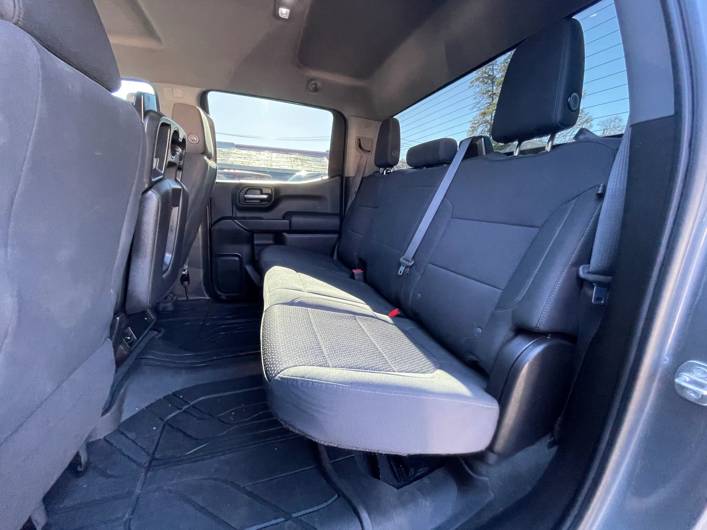 Used 2021 Chevrolet Silverado 1500 Custom AWD/4WD image 22