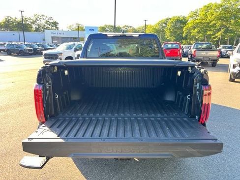 Used 2024 Toyota Tundra Platinum AWD/4WD image 8