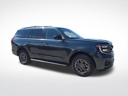Used 2025 Ford Expedition Active