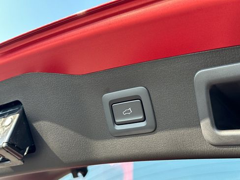 New 2025 MAZDA CX-5 Signature image 9