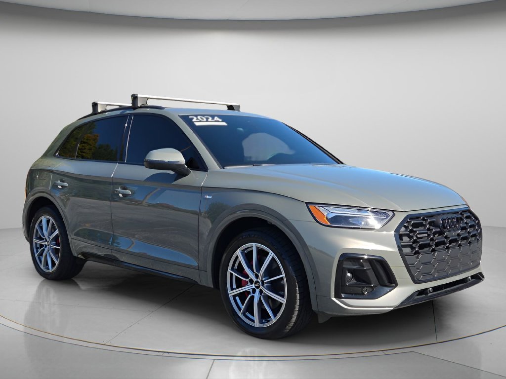 Used 2024 Audi Q5 e Premium Plus w/ Premium Plus Package AWD/4WD image 8