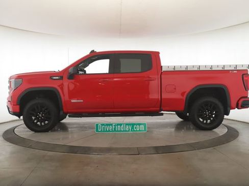 Used 2023 GMC Sierra 1500 Elevation w/ X31 Off-Road Package image 9
