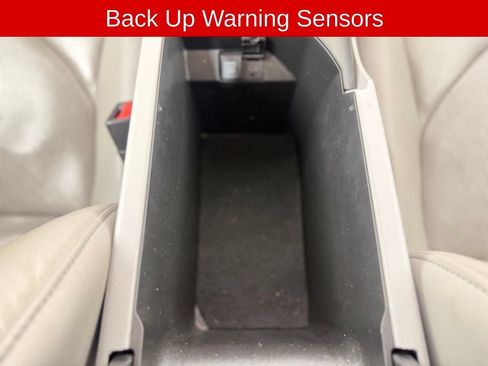 Used 2022 Toyota Camry XLE FWD image 12