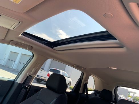 Used 2025 Honda CR-V EX image 28
