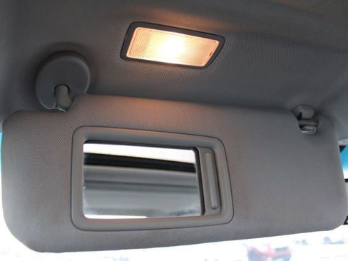 Used 2013 Toyota Camry XLE image 46