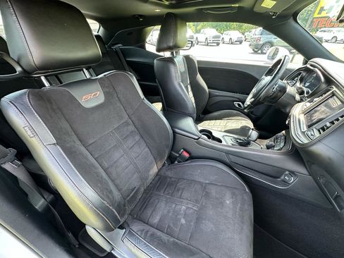 Used 2020 Dodge Challenger R/T RWD image 36