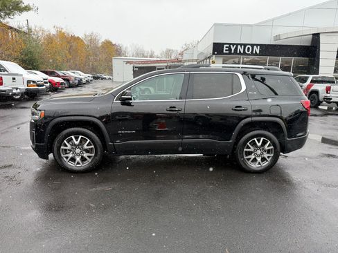 Used 2023 GMC Acadia SLE w/ Driver Convenience Package image 2