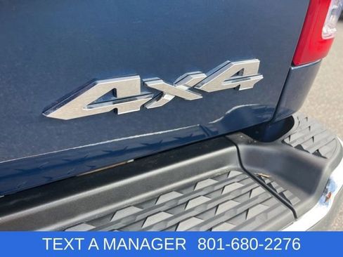Used 2024 RAM 3500 Tradesman w/ Chrome Appearance Group AWD/4WD image 12