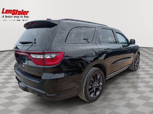 Used 2023 Dodge Durango R/T w/ Blacktop Package image 5