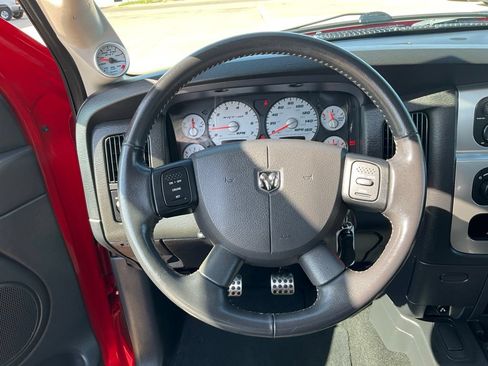 Used 2005 Dodge Ram 1500 Truck 2WD Regular Cab image 9