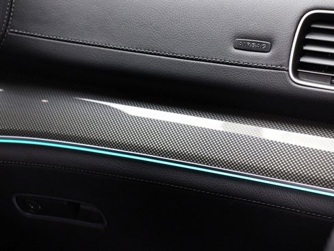 Used 2020 Mercedes-Benz GLE 350 4MATIC image 18