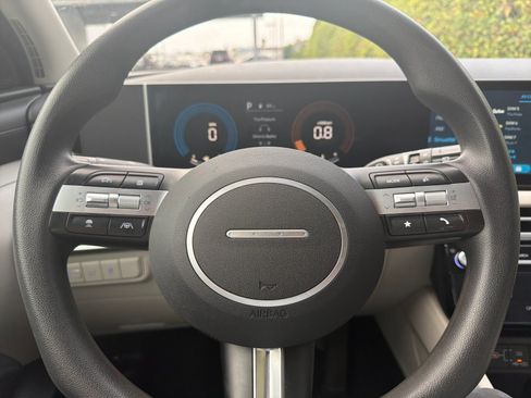 Used 2025 Hyundai Tucson SEL AWD/4WD image 22