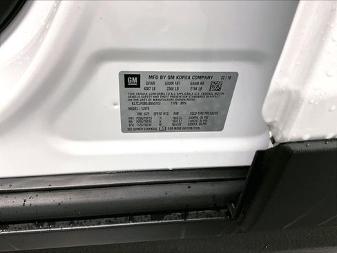 Used 2018 Chevrolet Trax LT w/ LT Convenience Package image 33