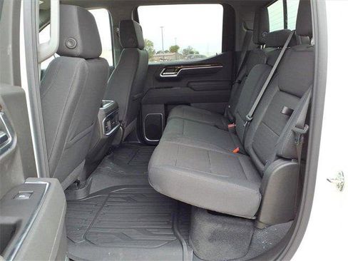 New 2026 GMC Sierra 1500 Elevation image 18