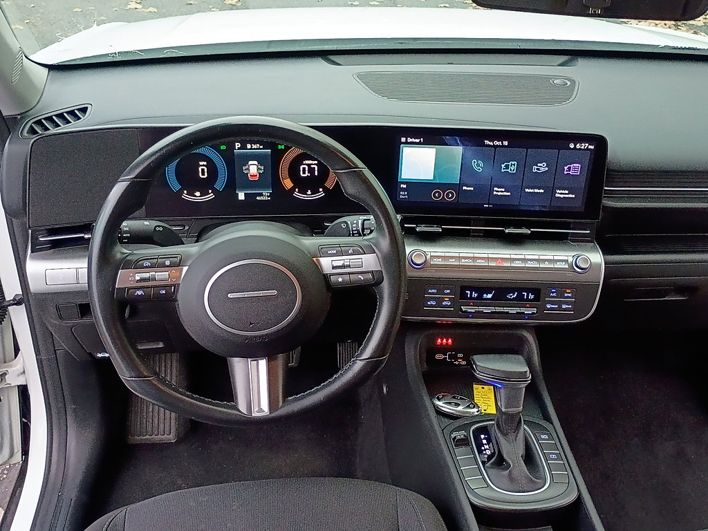 Used 2025 Hyundai Kona SEL FWD image 12
