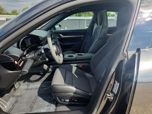 Certified 2025 Porsche Taycan 4S image 5