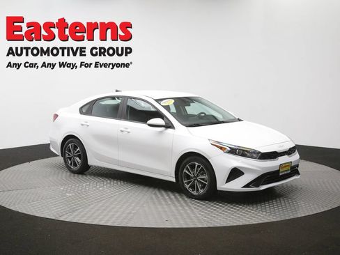 Used 2023 Kia Forte LXS FWD image 47