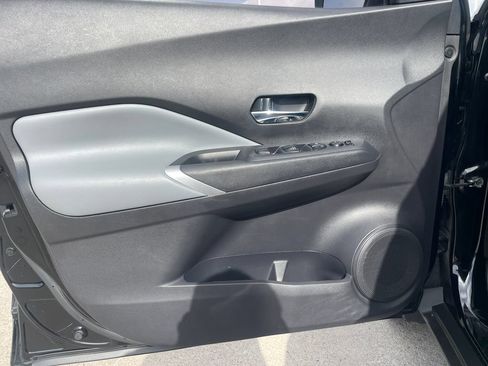 Certified 2024 Nissan Kicks SR w/ SR Premium Package FWD image 10
