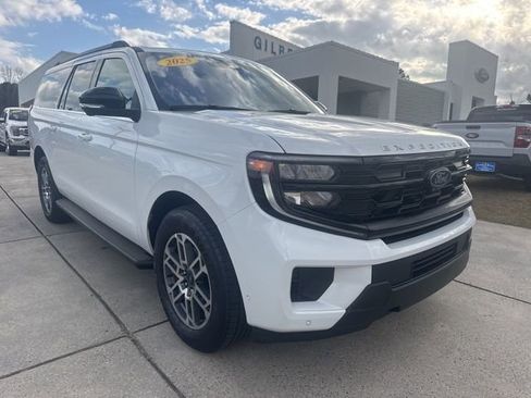 Used 2025 Ford Expedition Max Active image 1