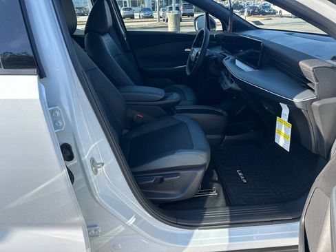 New 2026 Nissan Leaf SV+ image 13