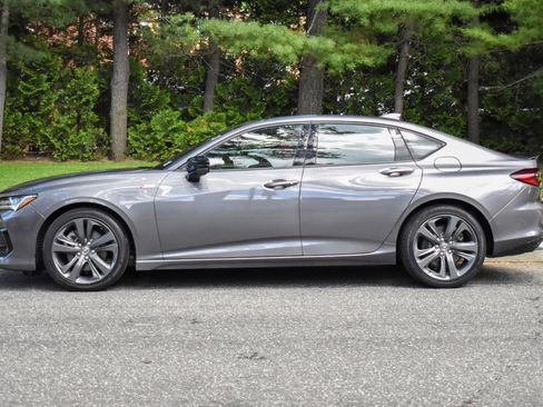 Used 2023 Acura TLX w/ A-SPEC Pkg FWD image 4